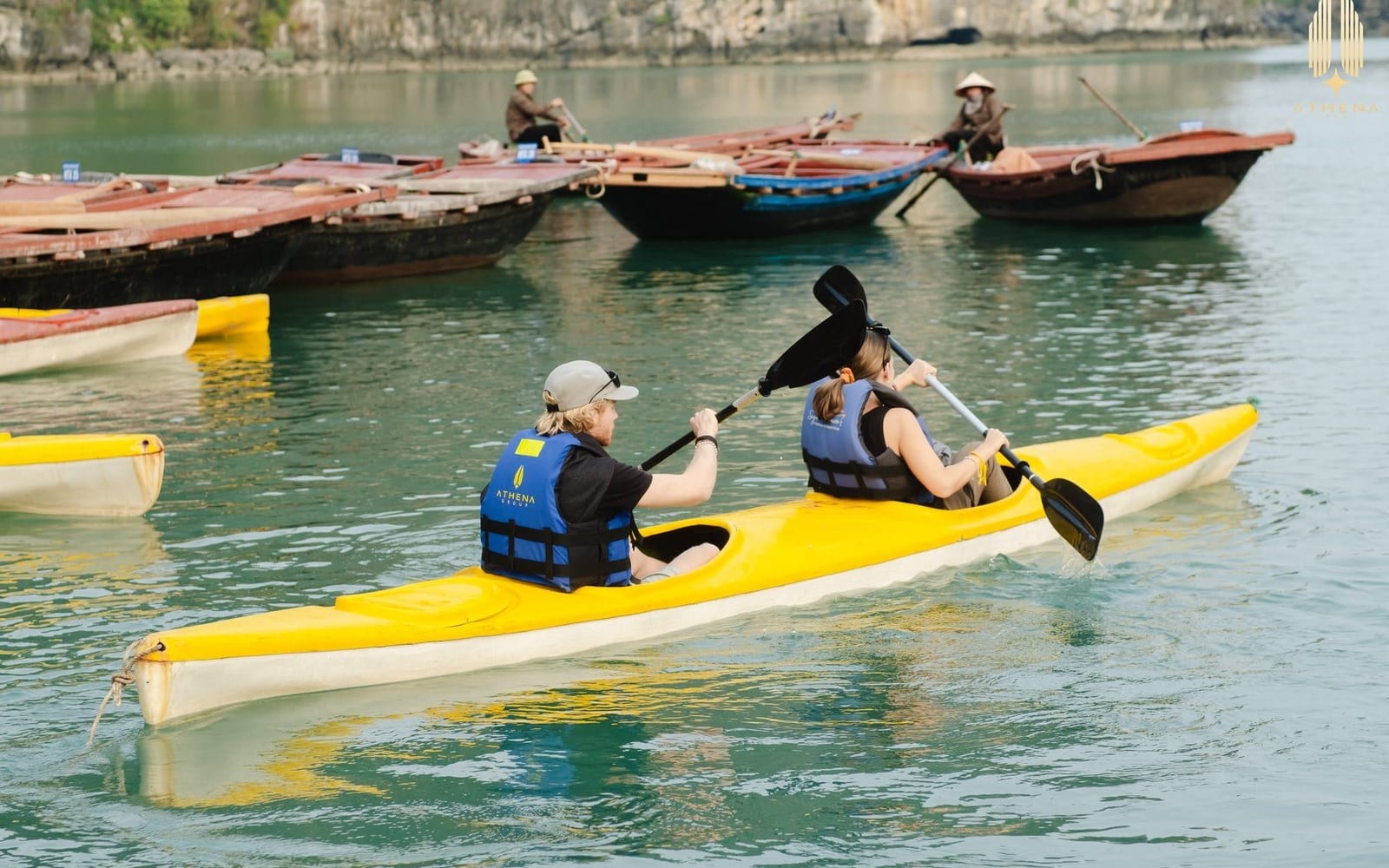 What's already included on a corporate cruise retreat
