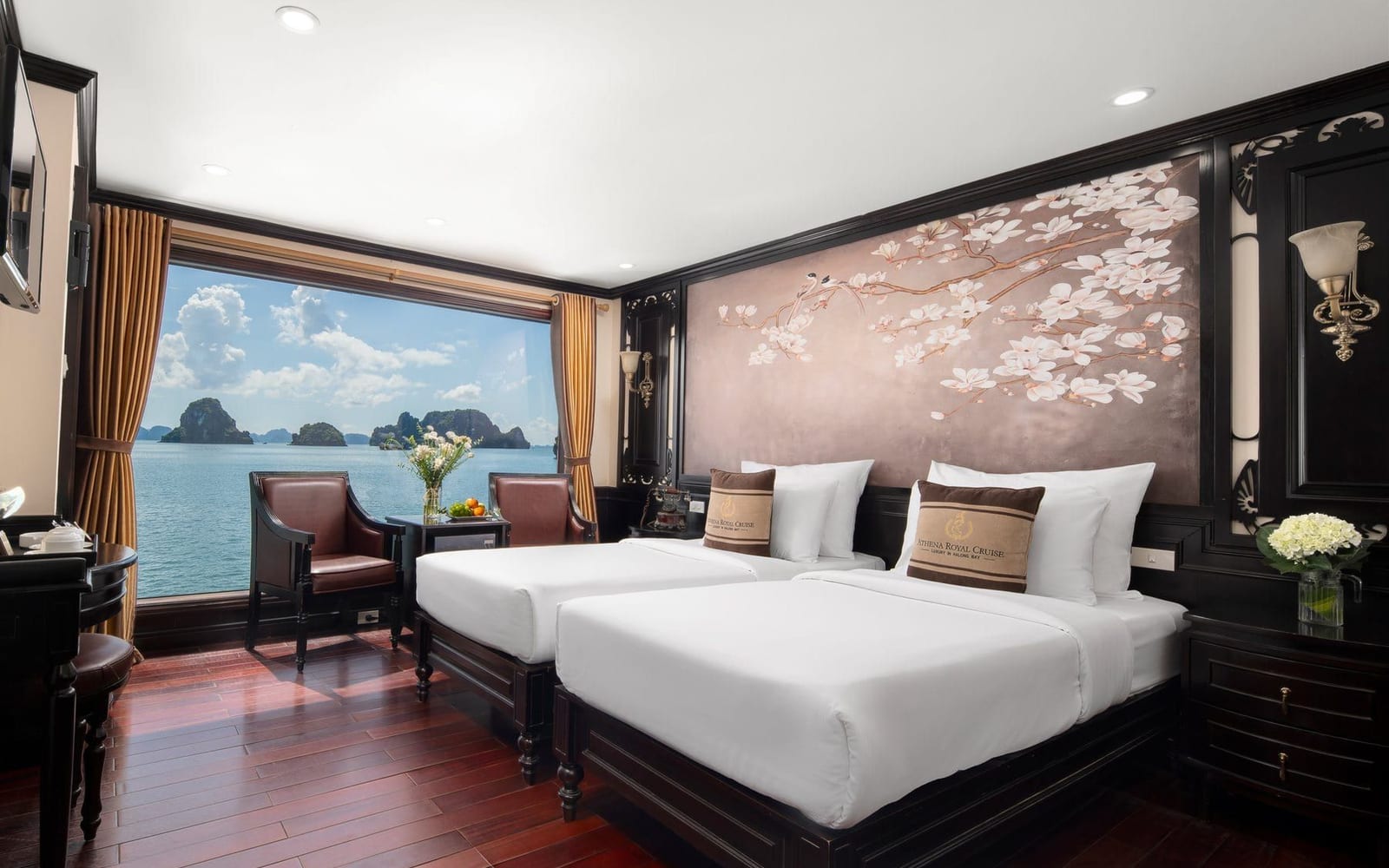 Who shares a cabin? Twin beds and the rooming list