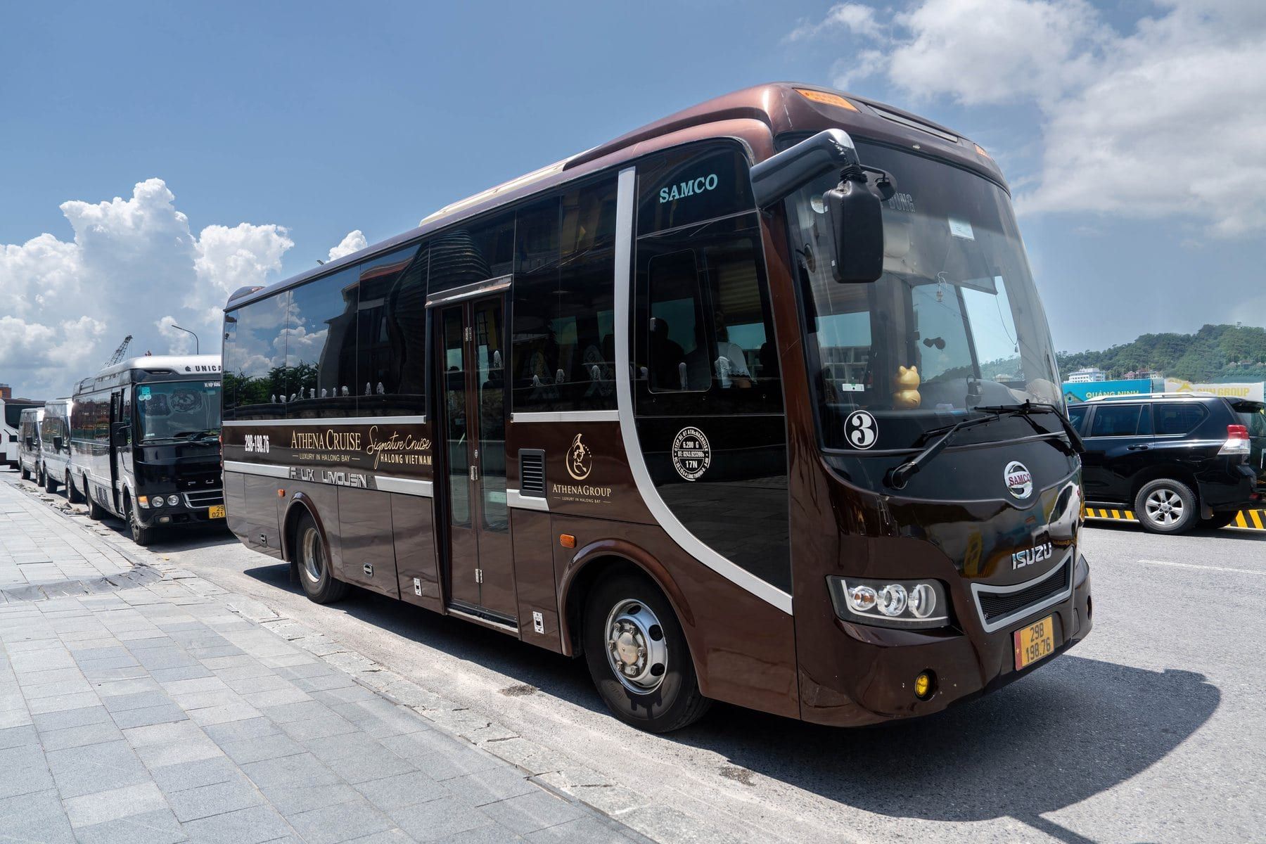 The operator's limousine transfer coach at the cruise port